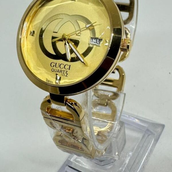 Montre femme Gucci